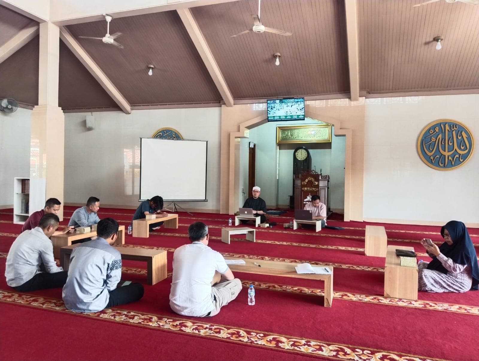 Rapat Pengurus DKM